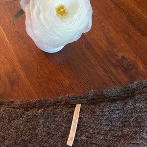 Free people XS brown off the shoulder sweater